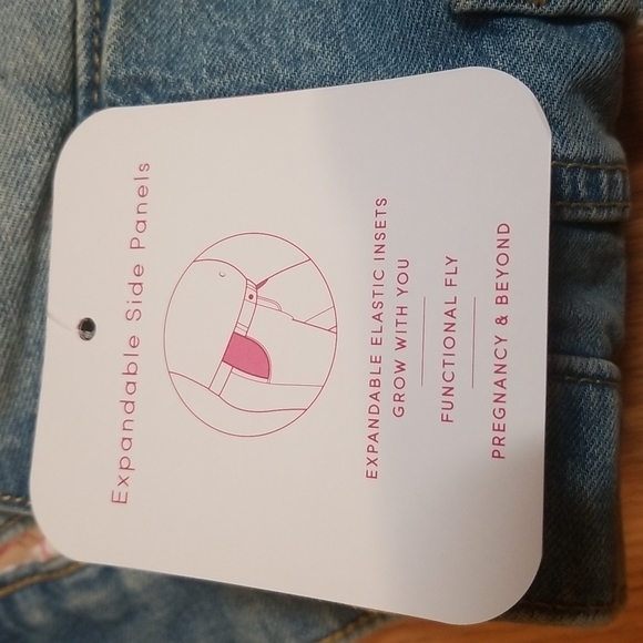 INGRID & Isabel Maternity Denim Shorts Light Wash Size 14 - Picture 12 of 12